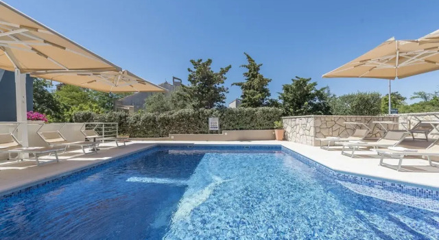 Deluxe apartments Dyana