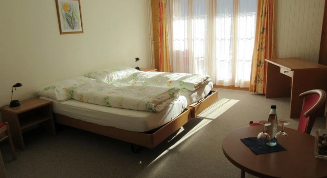 Hotel-Restaurant Waldrand, Prenota Hotel Lauterbrunnen 