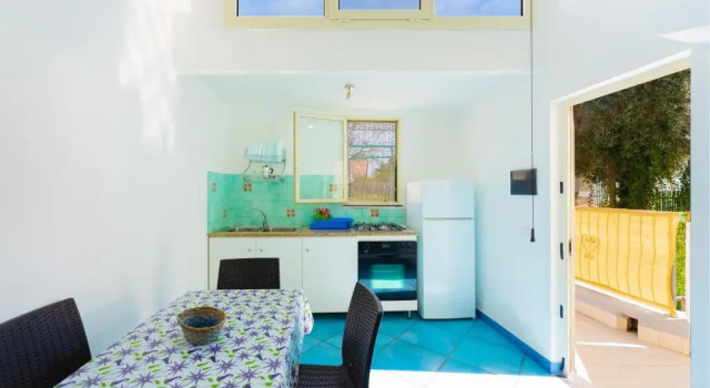 Casa Mena - Gioia Apartments, Rezerwuj Apartament Procida Procida