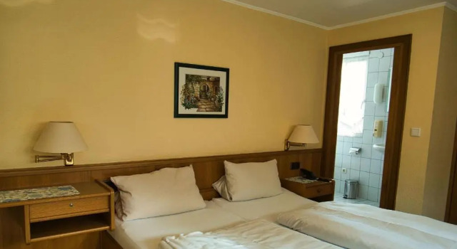 Номер Standard Hotel Holländer Hof