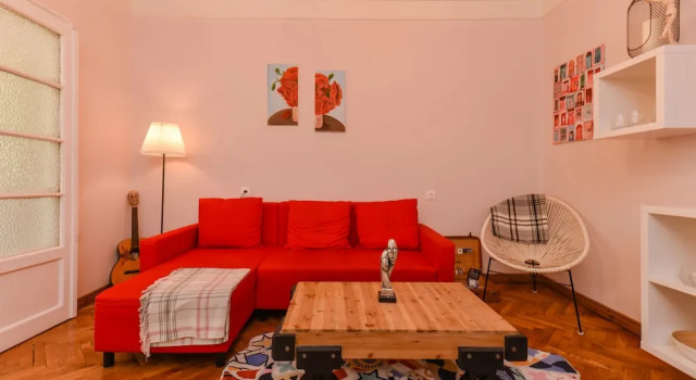 FM Deluxe 2-BDR Apartment - La La Land, Забронировать Апартаменты/квартира Апартаменты Софии, рядом с Королевский дворец, Апартаменты/квартира