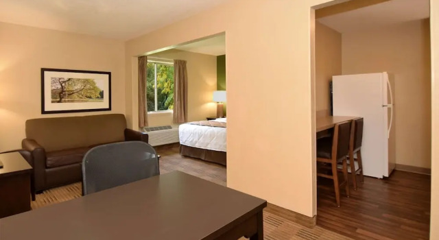 Homestay Suites