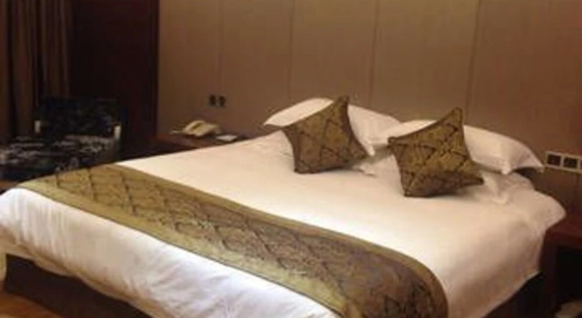 Qinglong Hotel Yichun, Rezerwuj Hotel Yichun Jiangxi