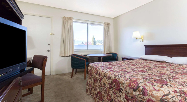 Номер Standard Knights Inn - Baker City