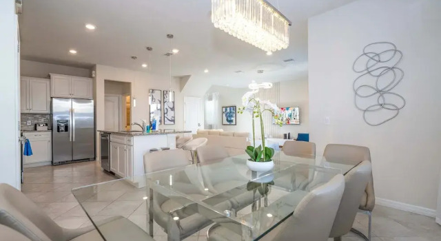 7392 Luxury Family Home 5BD Near Disney