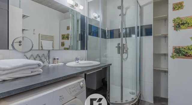 Апартаменты R'Apparts Le Petit Grenoblois - Gare