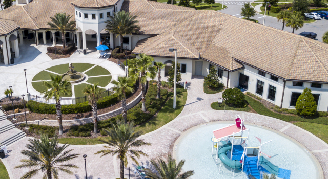 Stunning 4 Bd w/ Pool Close to Disney @ Champions Gate 990