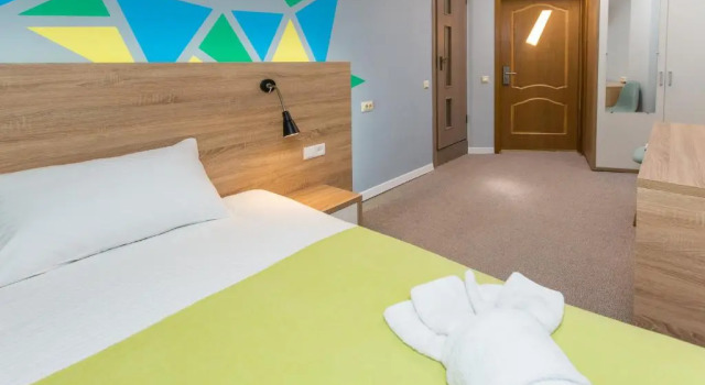 Economy Zimmer Blum Hotel
