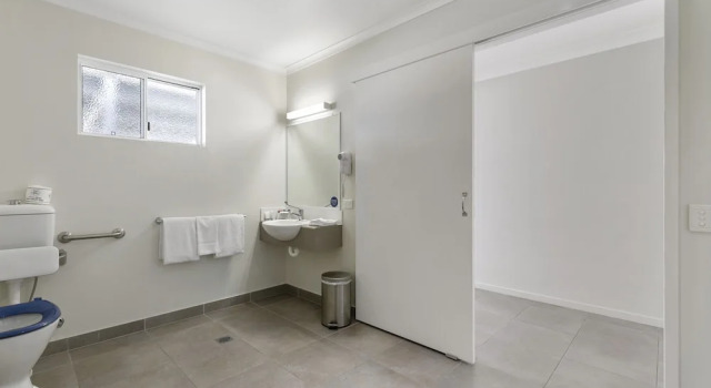 Camera Standard Beachside Boutique Motel Mackay