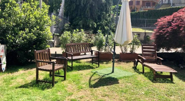 Апартаменты Appartamenti La Menaresta quiet & relax near Bellagio