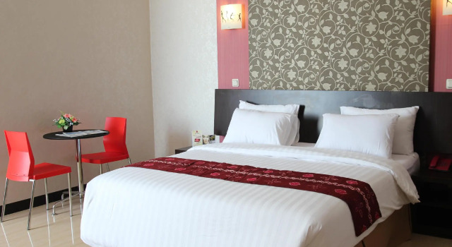 Полулюкс Hotel Roditha Banjarbaru