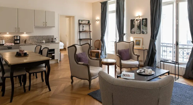 Monceau Chic I Charming 1 Bed Apt in the 8th, Забронировать Апартаменты/квартира Париж Иль-де-Франс, рядом с Вокзал Сен-Лазар
