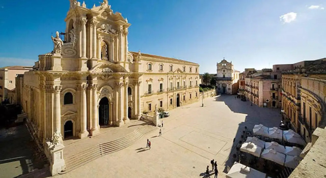 Apartment with 3 Bedrooms in Siracusa, with Furnished Balcony And Wifi - 80 M From the Beach, Забронировать Апартаменты/квартира Апартаменты Сиракузы, рядом с Teatro dei Pupi, Апартаменты/квартира