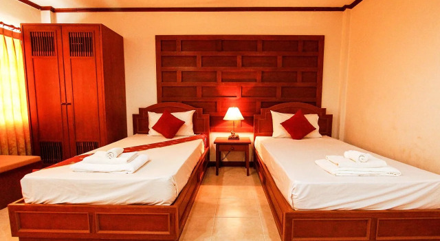 Khaolak City Hotel