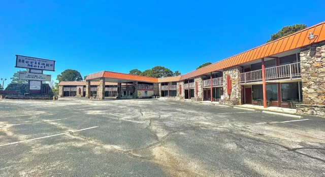 Eureka Springs Heritage Motel, Забронировать Мотель Мотели Юрика-Спрингса, рядом с Исторический музей Эврика-Спрингс, Мотель