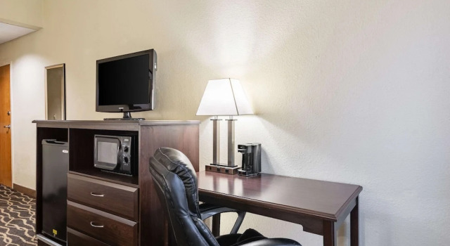Номер Standard Quality Inn & Suites Southport