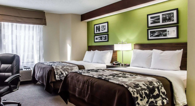 Четырёхместный номер Standard Sleep Inn Airport - Billy Graham Parkway