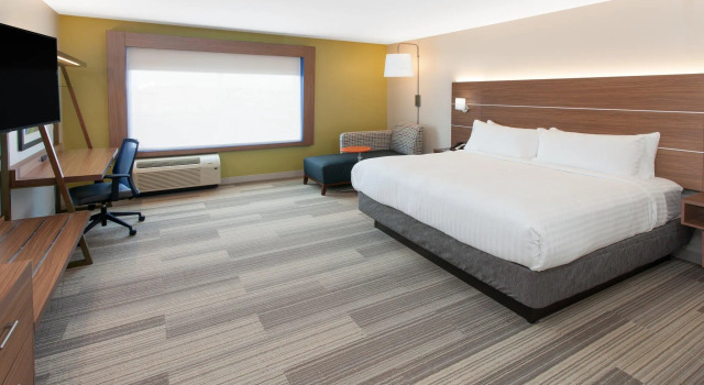 Номер Standard Holiday Inn Express & Suites - Sterling Heights-Detroit Area by IHG