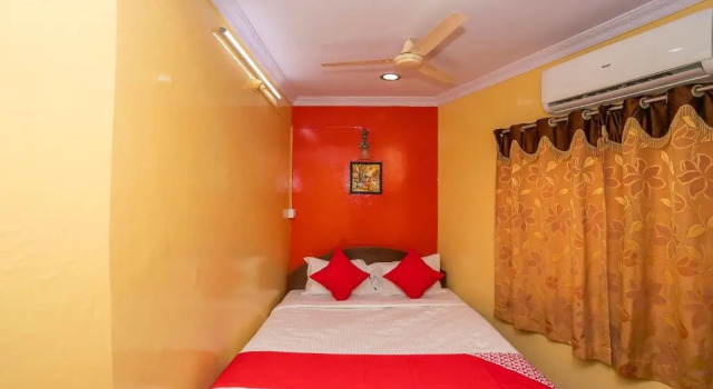 Номер Standard OYO 26900 Royal Inn
