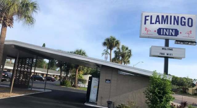 Flamingo Inn, Забронировать Отель Сарасота Sarasota Area, рядом с Художественный музей Джона и Мейбл Ринглинг