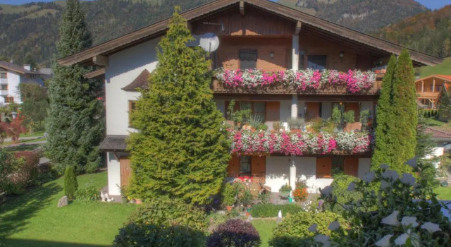 Апартаменты Mountain Inn Chalets & Apartments