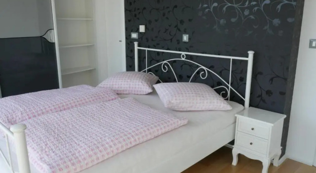Holiday Home Villa Paradise by Interhome, Varaa Villa Hotellit Kvarner Islands uima-altaalla, Uima-allas