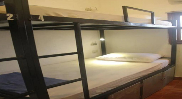LPQ Backpackers Hostel, Забронировать Хостел Хостелы Луангпхабанг, рядом с Haw Pha Bang, Хостел
