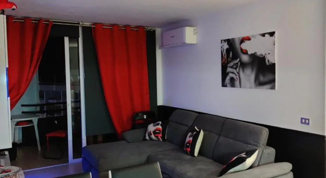 Appartement tenerife ruby1, Забронировать Апартаменты/квартира Отели Сан-Мигель-де-Абона с парковкой, рядом с Playa Amarilla, Парковка