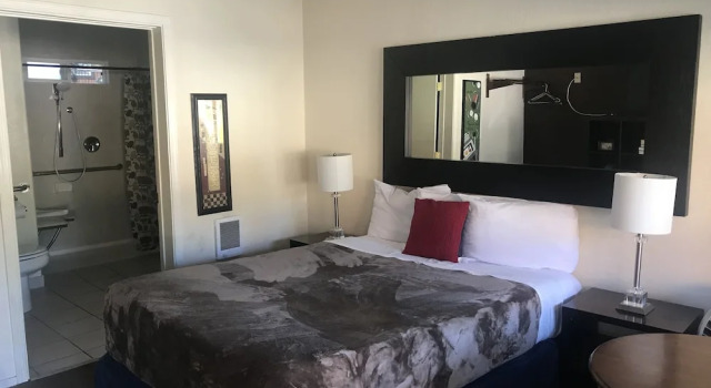 Четырёхместный номер Standard Paradice Motel