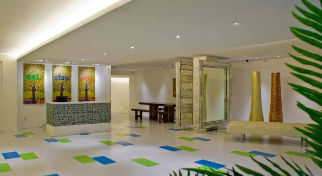 Home@36 Condotel, Забронировать Отель Отели Куты с бассейном, рядом с Vihara Dharmayana Buddhist Temple, Бассейн