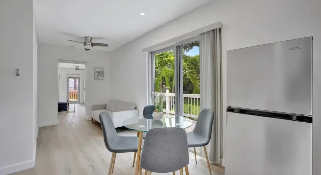 Sunshine Getaway Sleeps 4!, Забронировать Дом для отпуска Форт-Лодердейл Broward County, рядом с Fort Lauderdale Clinical Research