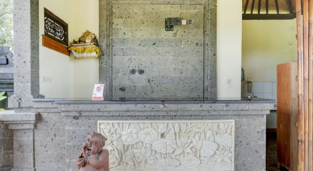 Hotel Astiti Graha Tanah Lot by OYO Rooms, Book Hotel Beraban Indonesia