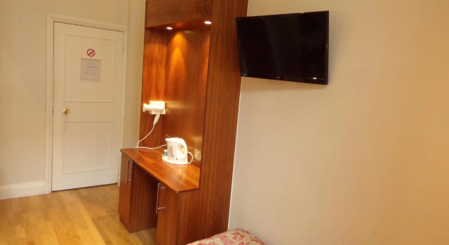 Одноместный номер Standard Wedgewood Hotel