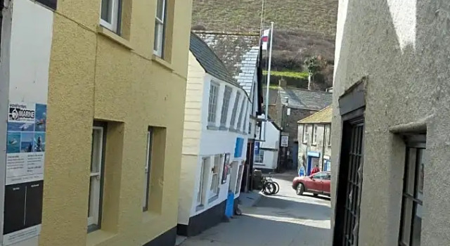 The White Cottage B&B, 예약 베드 앤드 브렉퍼스트 Saint Teath Cornwall