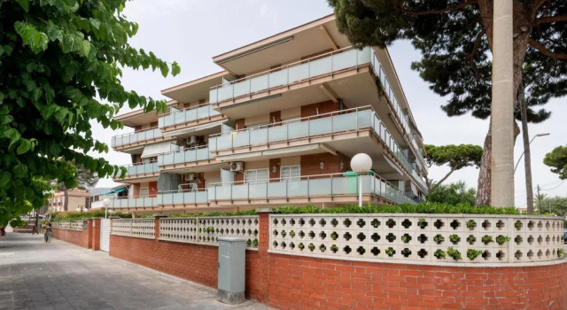 Апартаменты Apartamento en Playa con Piscina Aacc