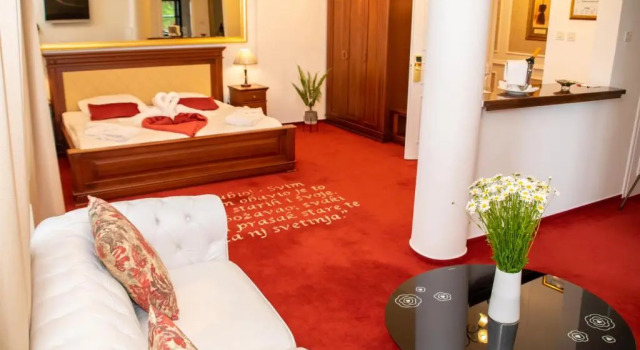 Номер Deluxe Hotel & Restoran Dvorac Gjalski
