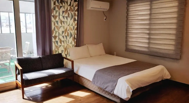 Люкс Hotel Tong Yeondong Jeju