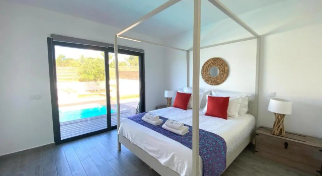 Cairnvillas Villa Flow C40 Luxury Villa with Private Swimming Pool near Beach