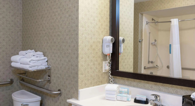 Двухместный номер Standard Hampton Inn & Suites Valparaiso
