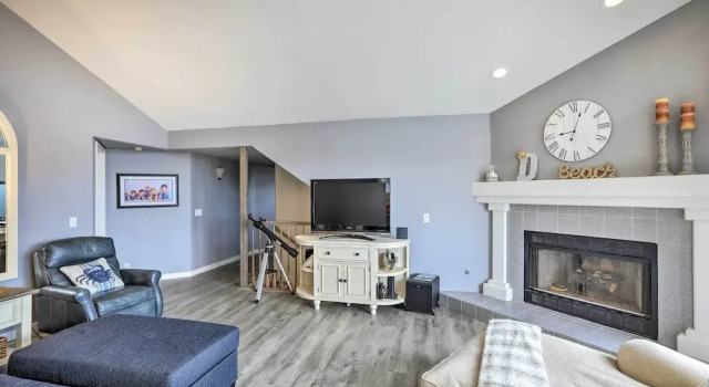 Коттедж с 3 комнатами с балконом Ideally Located Ocean Escape Near Beach & Wineries