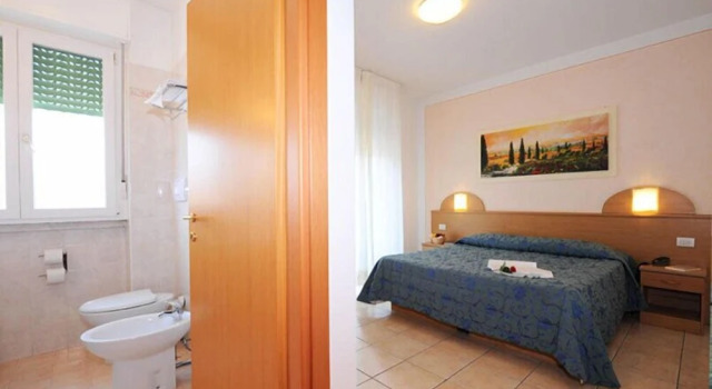 Двухместный номер Comfort с балконом Hotel Marina