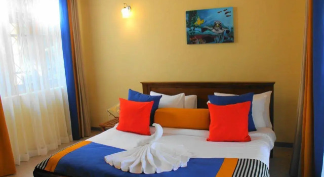 Mahakumara White House Hotel