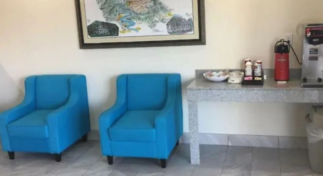 Americas Best Value lnn- Plaquemine, Забронировать Отель Отели Луизиана с парковкой, Парковка