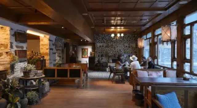 Qudeng Mountain Residence Homestay (Siguniang Mountain Changping Valley Scenic Area)