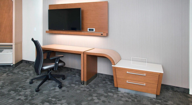 Четырёхместный номер Standard Courtyard by Marriott Redwood City
