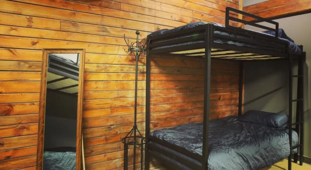 Beijing M Youth Space, Book Hotel Hoteller i Beijing Province med parkering, Parkering