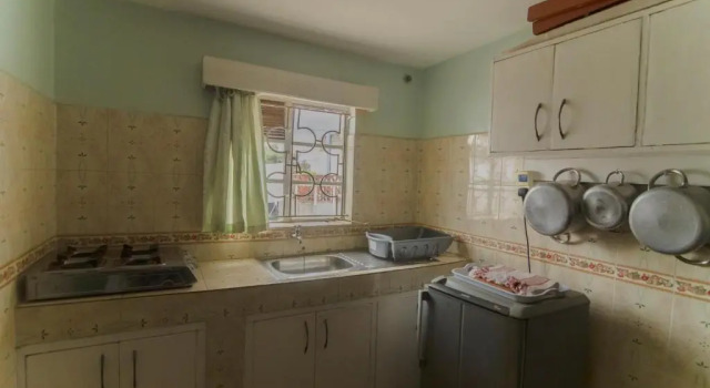 Rusam Villa Guest House, Prenota Affittacamere Embakasi Nairobi