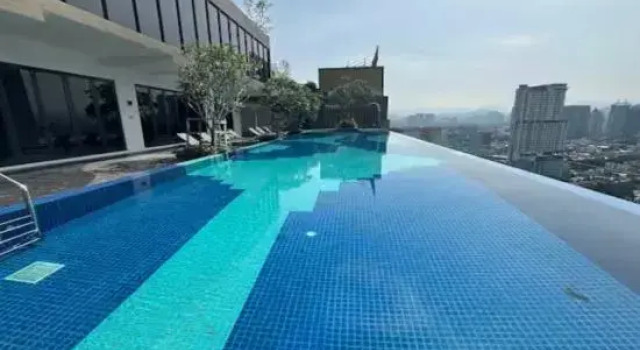 Cozy Cityscape Stay in KLCC, Quill Mall | 1-5 pax