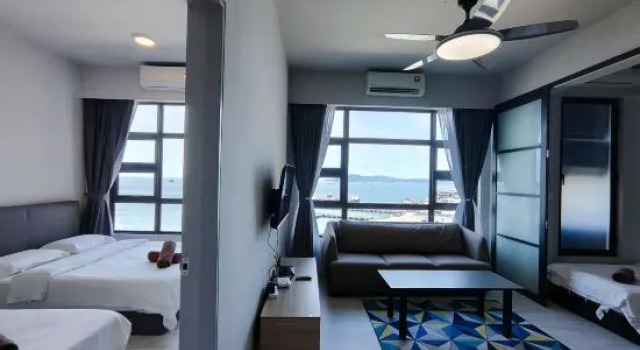 Апартаменты с 2 комнатами с видом на море Jesselton Quay Suites