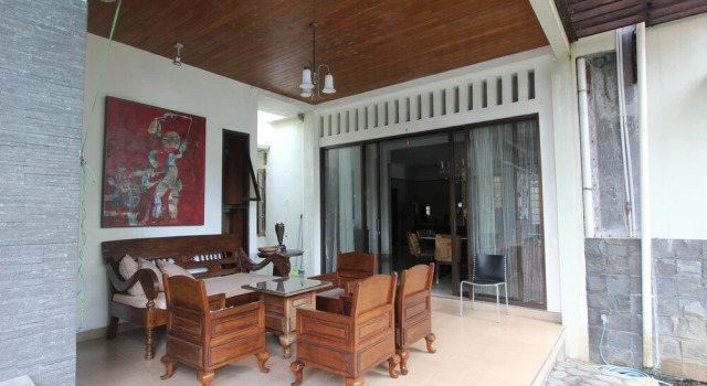 RedDoorz @ Jakal Atas KM 7, Rezerwuj Hotel Sleman Yogyakarta Province